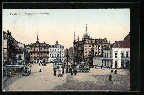 AK Duisburg, Friedrich Wilhelmplatz mit Strassenbahnen und Litfasssäule