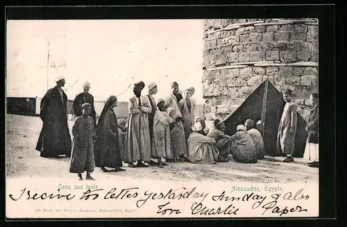 AK Alexandria, Gruppe vor einem kleinen Zelt