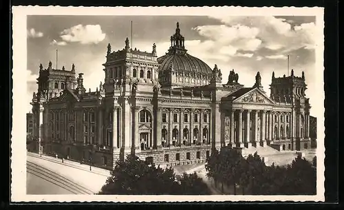 AK Berlin-Tiergarten, Ansicht Reichstagsgebäude