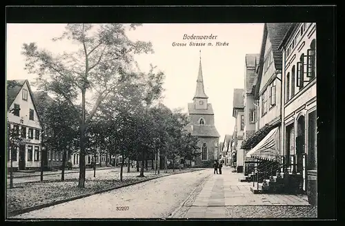 AK Bodenwerder a. d. Weser, Grosse Strasse mit Kirche