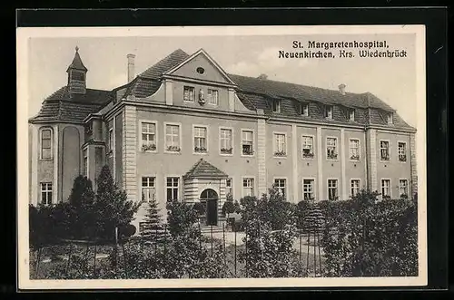 AK Neuenkirchen /Kr. Wiedenbrück, St. Margaretenhospital mit Garten