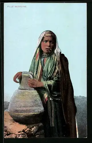 AK Junge Beduinin mit einem Krug, arabische Volkstypen