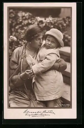 AK Prinzessin Alexandra Victoria mit ihrem kleinen Sohn
