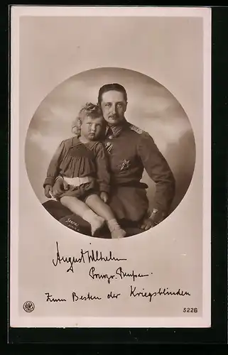 AK Prinz August Wilhelm von Preussen mit seinem Sohn, Wohlfahrtskarte