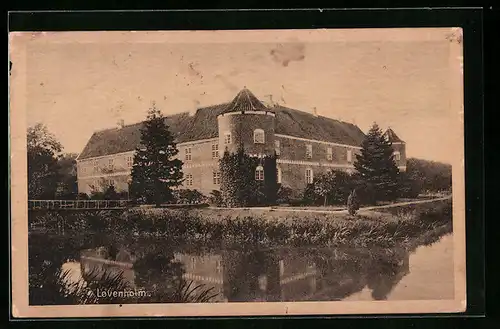 AK Levenholm, Uferpartie mit Schloss