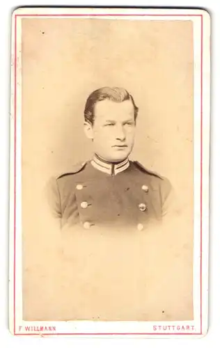 Fotografie F. Willmann, Stuttgart, Chevauleger in Gardeuniform