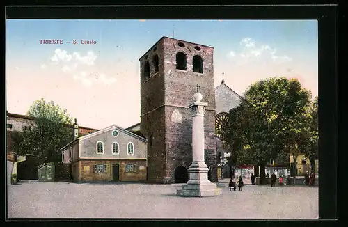 AK Trieste, S. Giusto, Platz mit Säule in der Mitte