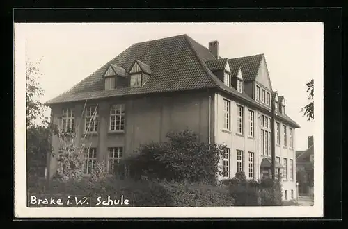 AK Brake i. W., Schule