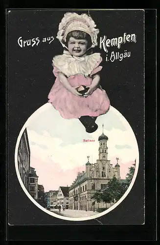 AK Kempten i. Allgäu, Rathaus, Kleines Mädchen im Kleid