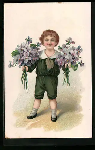 AK Junge mit zwei Blumensträussen