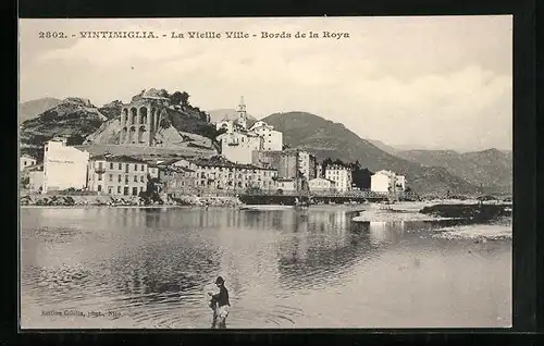 AK Vintimiglia, La Vieille Ville, Bords de la Roya