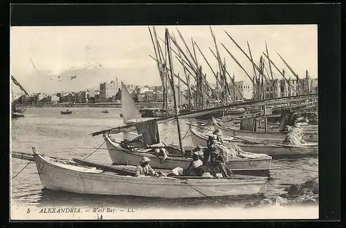 AK Alexandria, West Bay, Boote