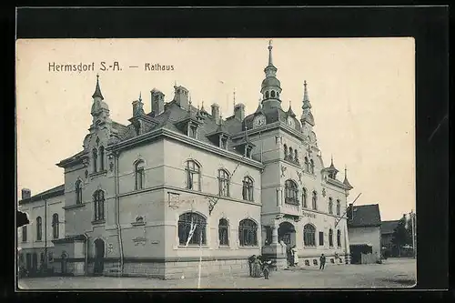 AK Hermsdorf /S.-A., Blick auf das Rathaus