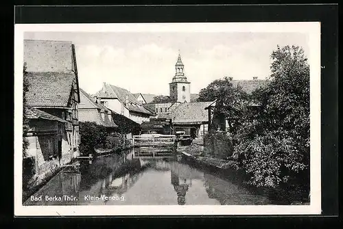 AK Bad Berka /Thür., Klein-Venedig, Flusspartie mit Kirche