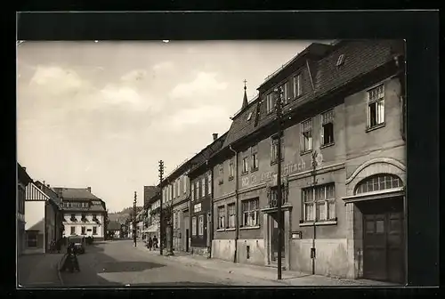 AK Gehren i. Thür., Untere Marktstrasse mit HO Gaststätte Goldener Hirsch