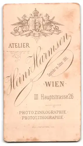 Fotografie Heinz Harmsen, Wien, junger Mann mit gepflegtem Vollbart