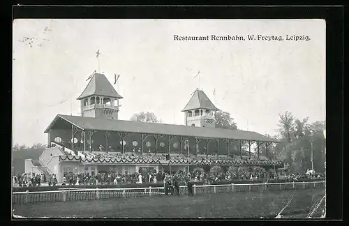 AK Leipzig, Restaurant Rennbahn W. Freytag, Tribüne der Rennbahn mit Publikum