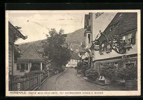 AK Herrenalb, Partie beim Post-Hotel mit historischem Schild z. Ochsen