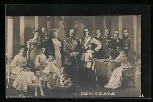 AK Deutsches Kaiserhaus mit Kaiserin Auguste Victoria Königin von Preussen