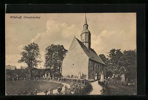 AK Wilsdruff, Ehrenfriedhof mit Kirche