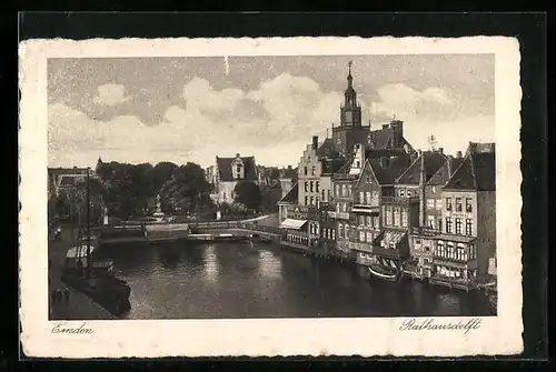 AK Emden, Uferpartie mit Rathaus