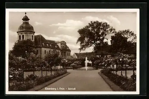 AK Eisenberg i. Thür., Schloss mit Springbrunnen