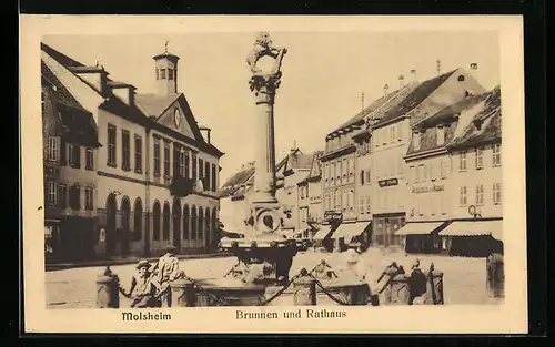 AK Molsheim, Brunnen und Restaurant zum Rappen mit Rathaus