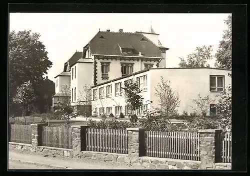 AK Ronneburg /Kr. Gera, Krankenhaus mit neuem Anbau