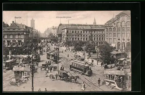 AK Berlin, Alexanderplatz, Strassenbahnen und Pferdekutschen, der S-Bahnhof