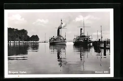 AK Bregenz, Schiffe am Anleger im Hafen