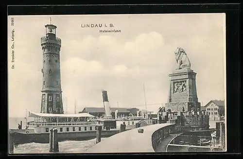 AK Lindau i. B., Hafeneinfahrt mit Löwendenkmal und Leuchtturm