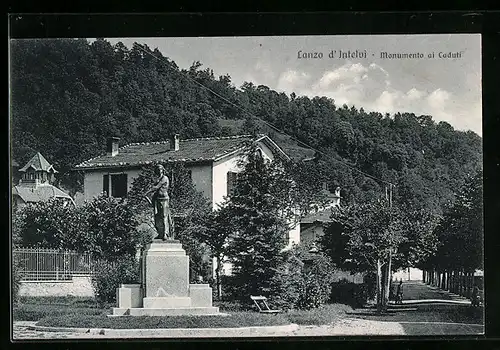 AK Lanzo d`Intelvi, Monumento al Caduti