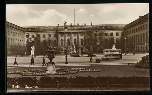 AK Berlin, Blick auf die Universität