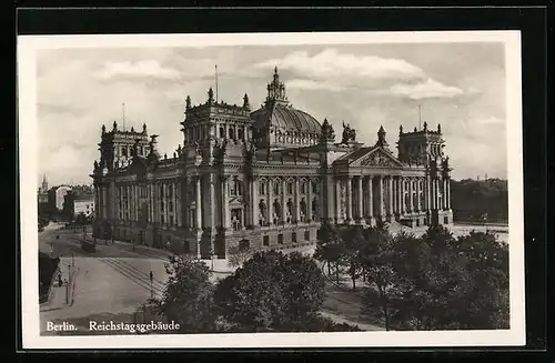 AK Berlin-Tiergarten, Ansicht Reichstagsgebäude