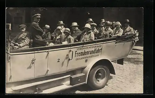 Foto-AK Nürnberger, Wagen der Vereinigten Nürnberger Fremdenrundfahrt Unternehmungen G. M. b. H.