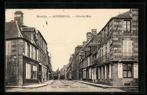 AK Sourdeval, Grande-Rue