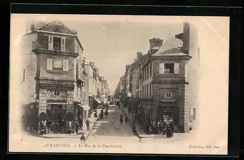 AK Avranches, La Rue de la Constitution