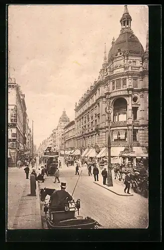 AK Berlin, Passanten auf der Friedrichstrasse Ecke Leipzigerstrasse