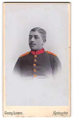 Fotografie Georg Lorenz, Krotoschin, Soldat in Uniform Rgt. 37, Handkoloriert