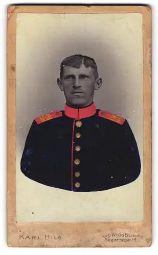 Fotografie Karl Hils, Ludwigsburg, Soldat in Uniform Rgt. 121, Handkoloriert