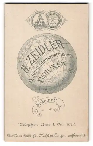 Fotografie H. Zeidler, Berlin, Jerusalemerstr. 6, Globus / Weltkugel mit Anschrift des Fotografen