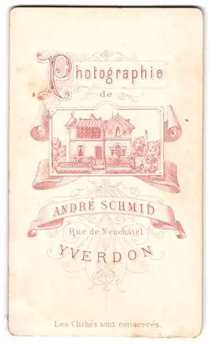 Fotografie André Schmid, Yverdon, Blick auf das Ateliersgebäude des Fotografen