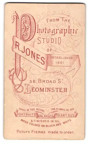Fotografie R. Jones, Leominster, 36 Broad St., Fotografen-Anschrift in verschiedenen Schriftarten