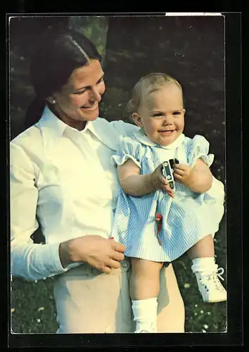 AK Königin Silvia von Schweden mit Prinzessin Victoria als Kleinkind