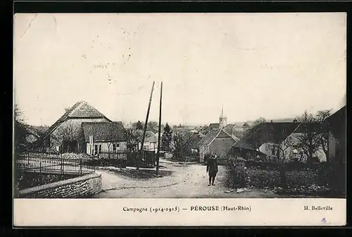 AK Perouse, Ortspartie mit Häusern