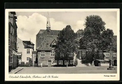 AK Eckernförde /Ostsee, Rathaus und Kirche St. Nicolai