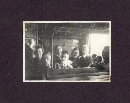 Fotoalbum mit 87 Fotografien, Grenzlandfahrt 1927, Wandervögel, Studenten, Deutschproben, Zigeuner, Tracht, Leutschau 5