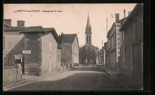 AK Neuvic-sur-l`Isle, Avenue de la Gare