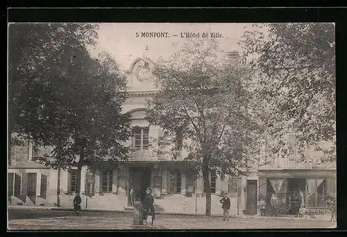 AK Monpont, L`Hotel de Ville