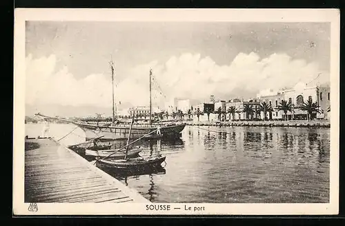 AK Sousse, Le port, Boote